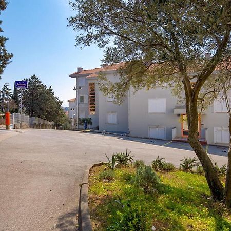 Luxury Studio Apartment Honeymoon Селце Екстериор снимка